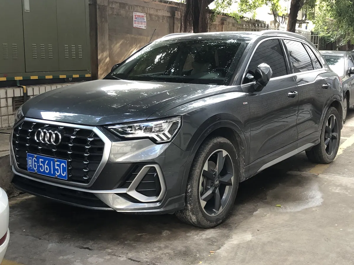 Audi Q3