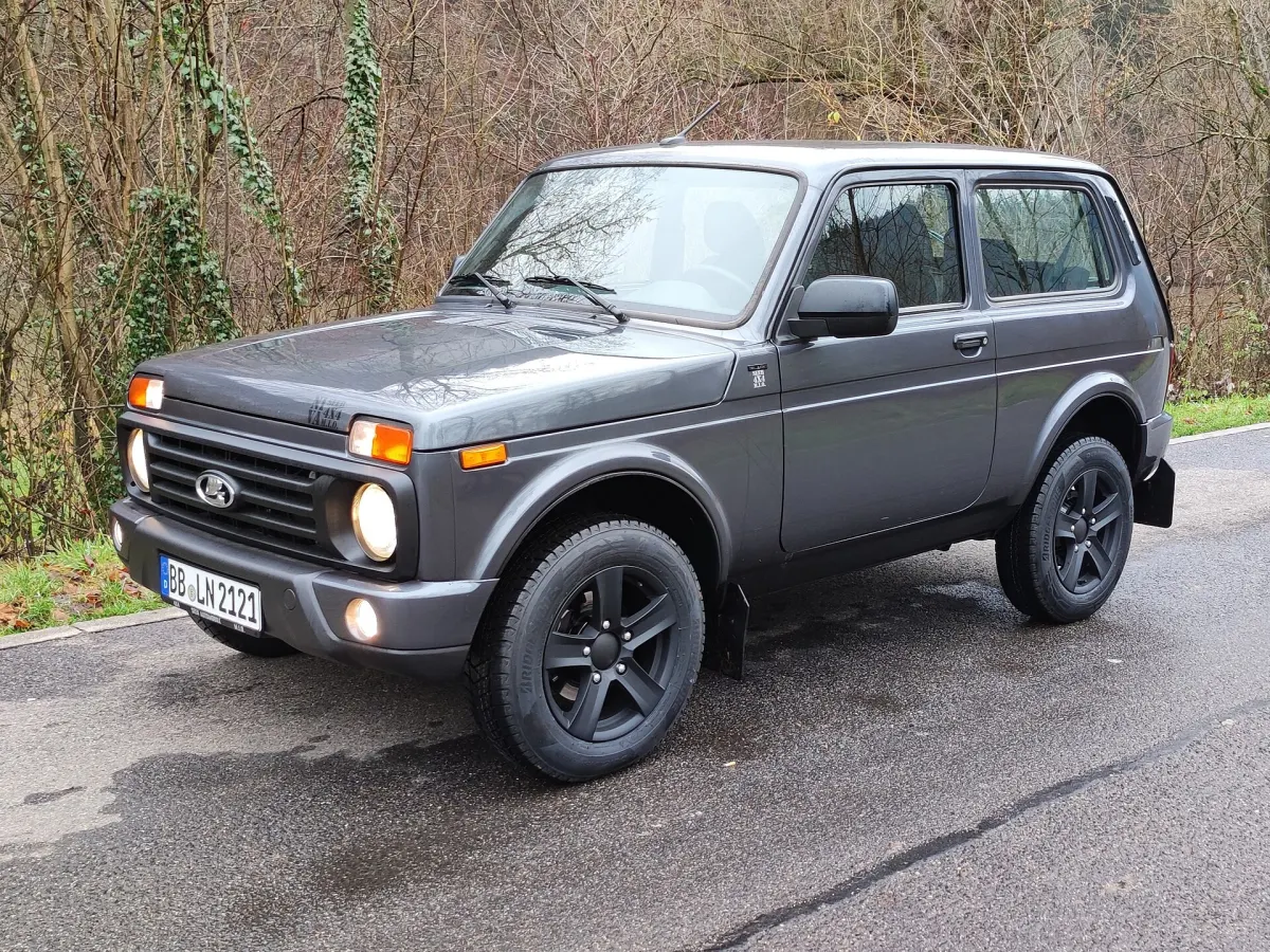 Lada Niva / Niva Legend