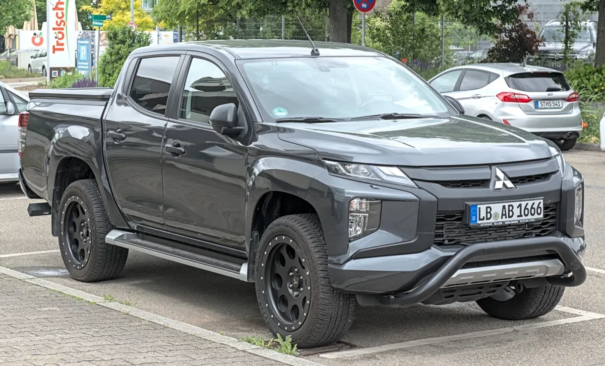 Mitsubishi L200